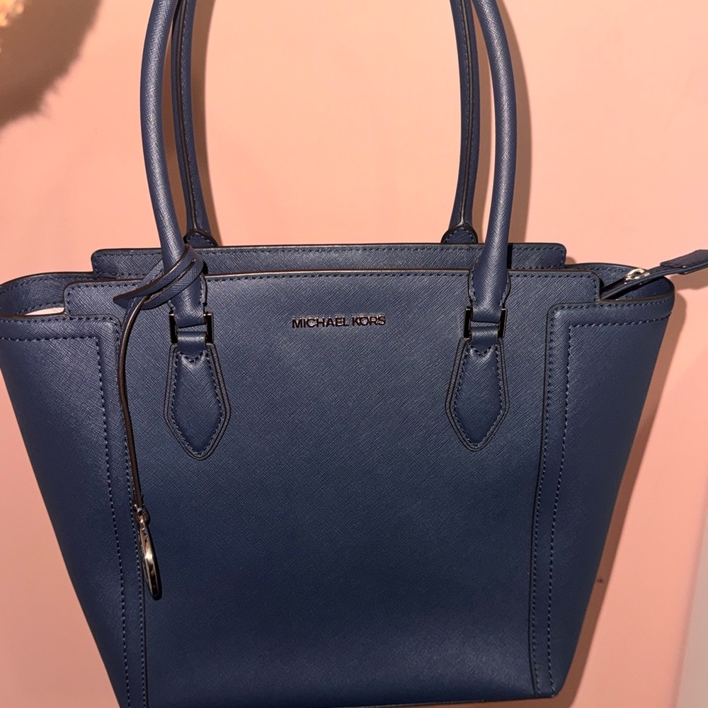 Michael Kors Navy Blue Tote Bag - Picture 7 of 8